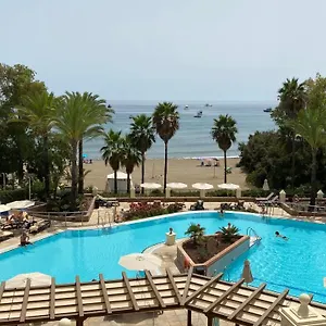 https://marriotts-playa-andaluza.1costadelsol.com