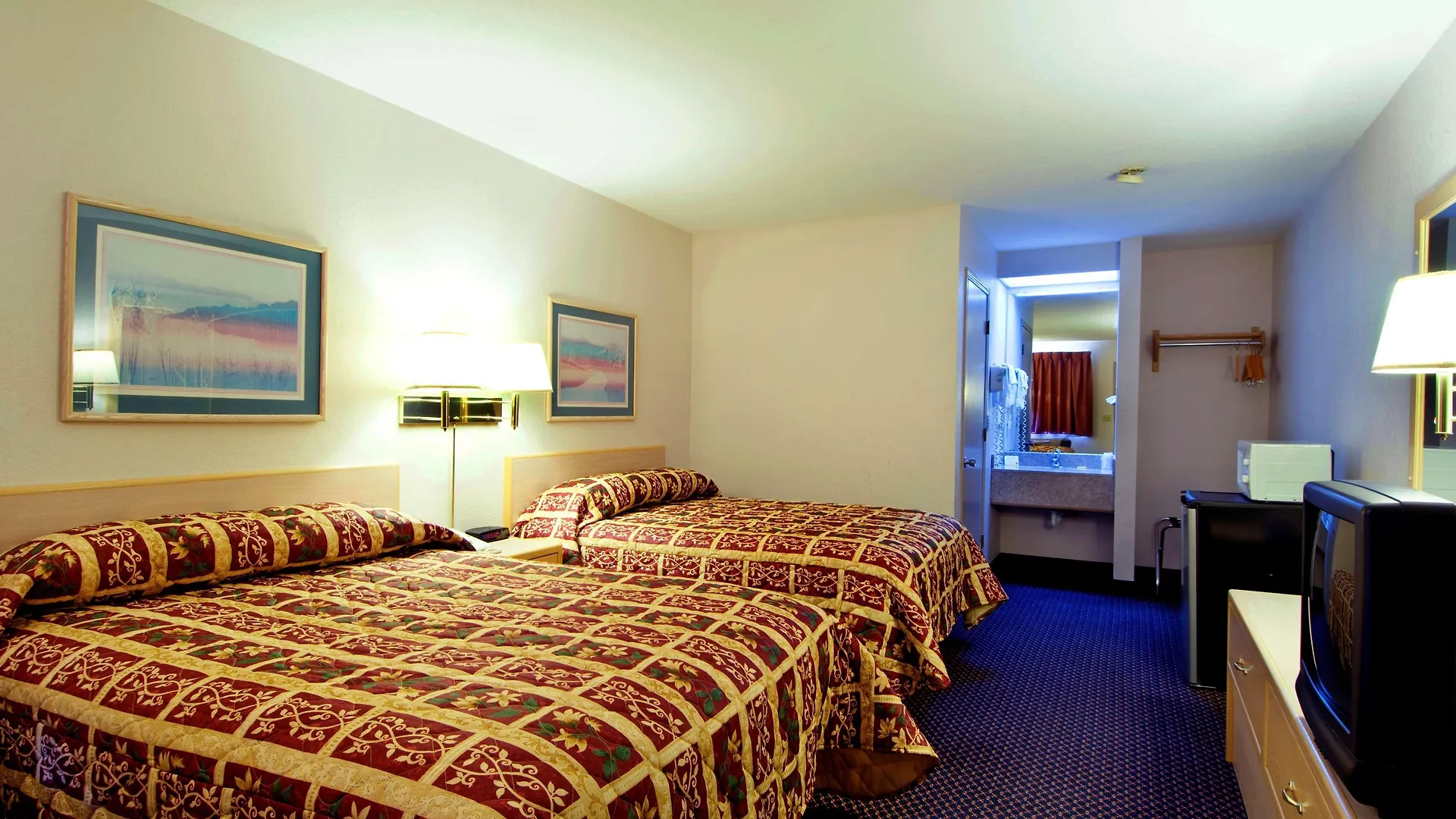 Innside By Melia Barcelona Apolo 4*,